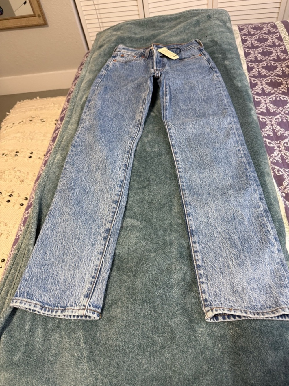 Light Wash Straight Leg Jeans